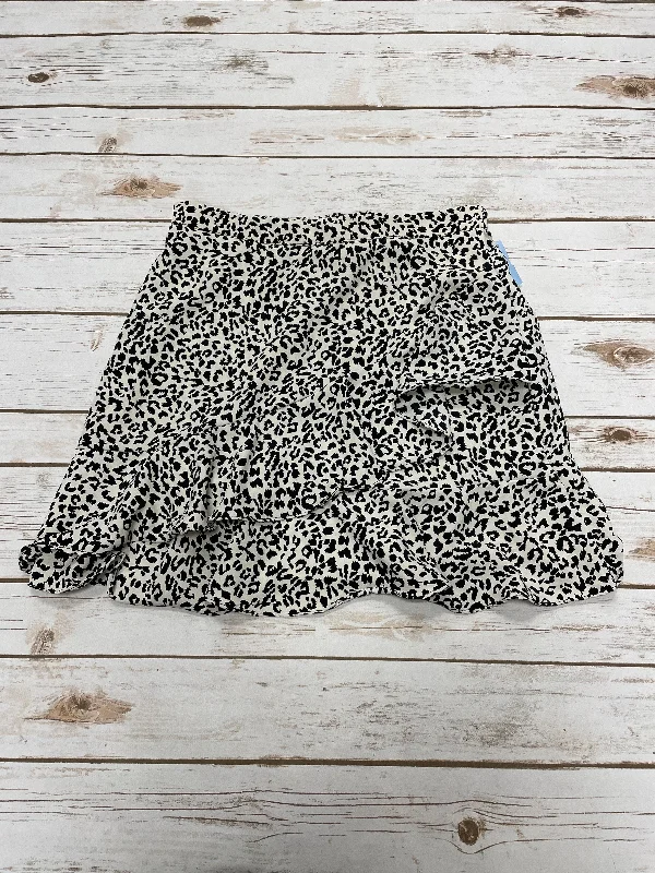 Skirt Mini & Short By Altard State In Black & White, Size: M