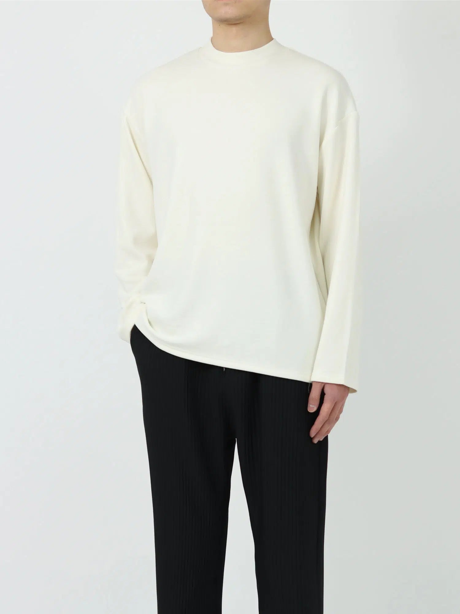 Long-Sleeve Mid-Neck Pullover