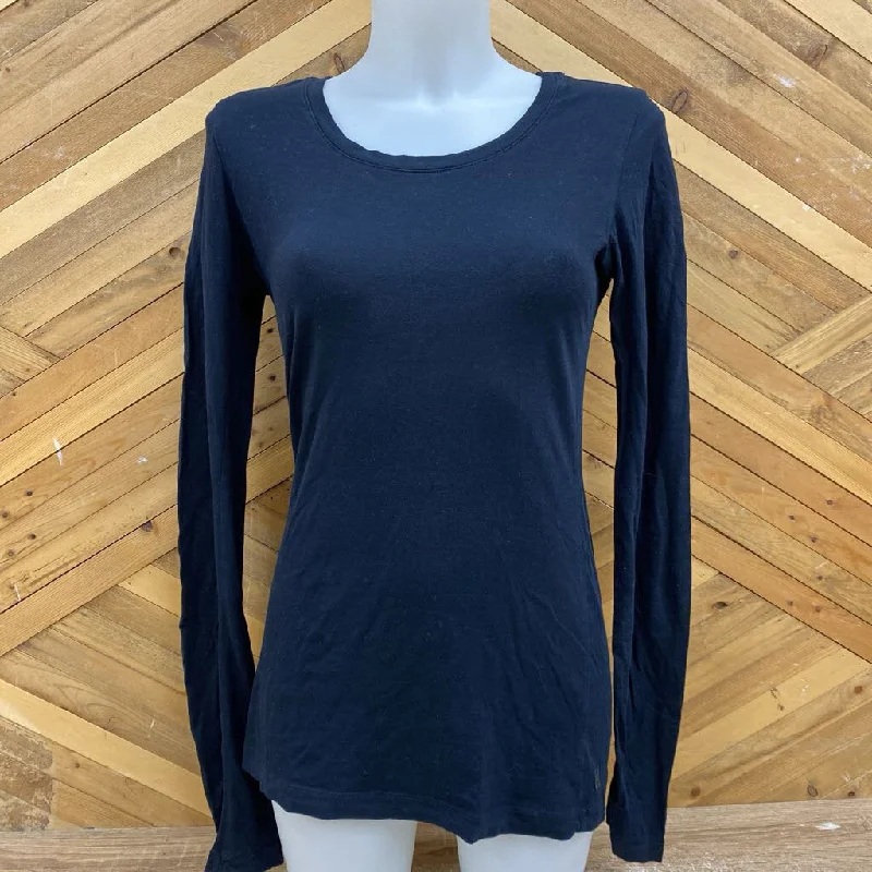 Mountain Equipment CO-OP - Women's L/S Top - MSRP$40: Black-women-SM